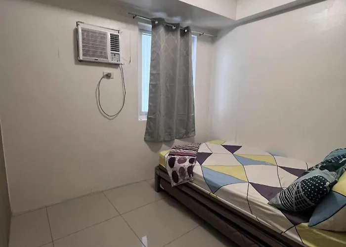 Two-bedroom By Metro Staycation アパートホテル *